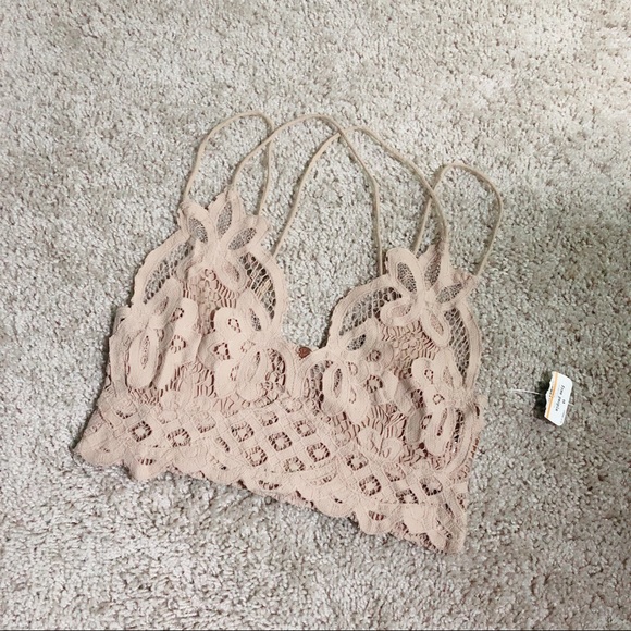 SOLD ON MERC: Free People Adella Nude Bralette - Picture 2 of 4